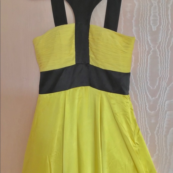 Brilliant Yellow Silk Ball Gown Prom Dress - Picture 5 of 8